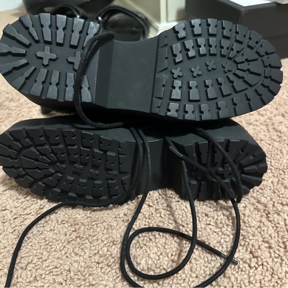 Steve Madden Boots - Picture 4 of 4